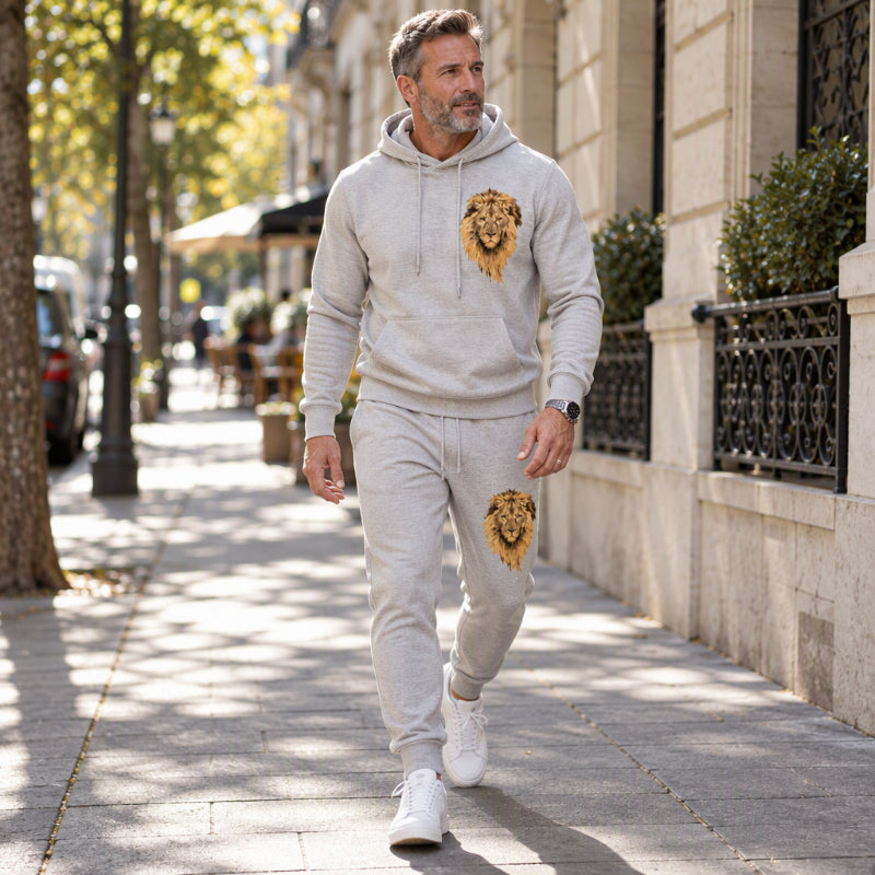 Set med hoodie och joggingbyxor för män med lejonmotiv